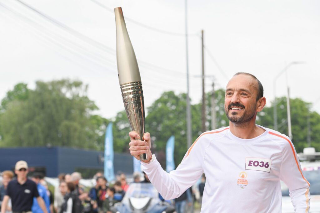 relais de la flamme des jeux olympiques de paris 2024